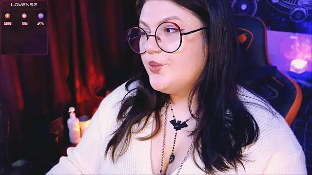 PixelMiss online show from March 27, 7:03 am