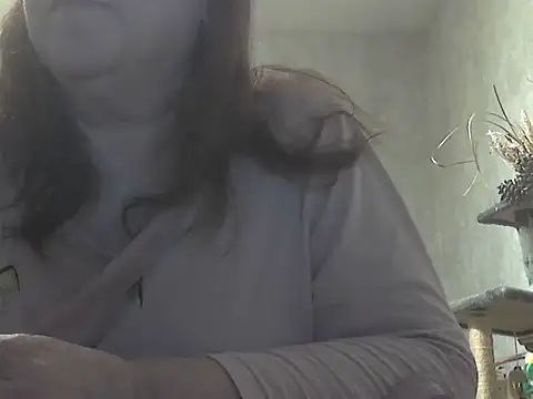 xmyriamx online show from February 12, 8:04 pm