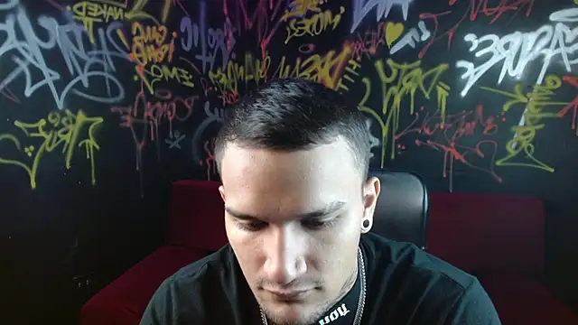 DarkBenito online show from January 16, 1:26 pm