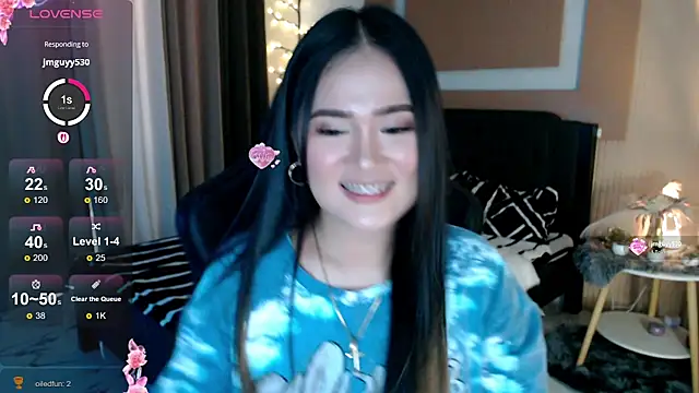 Snapshot of simplykhate chatting on May 23, 3:45 am simplykhate online show from May 23, 3:45 am