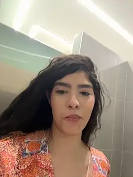 dani bela online show from February 3, 1:15 am