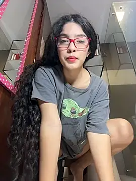 Snapshot of dani_bela chatting on June 25, 1:16 am dani bela online show from June 25, 1:16 am