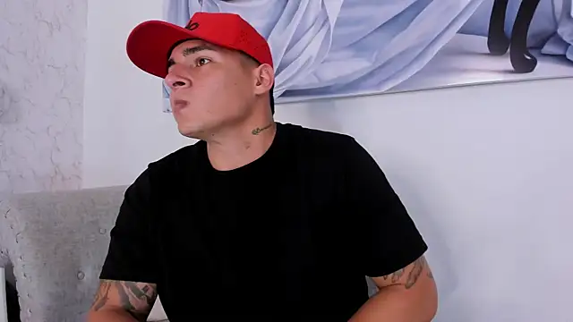 MassimoCo  online show from February 17, 10:49 pm