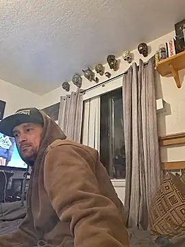 Snapshot of BDS69@xh chatting on May 2, 2:38 am BDS69xh online show from May 2, 2:38 am