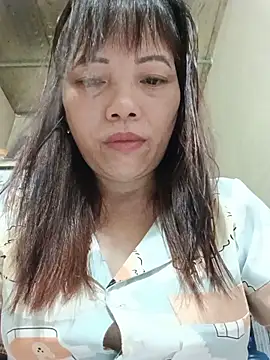 Snapshot of Sana-vn chatting on June 11, 3:15 am Sana-vn online show from June 11, 3:15 am