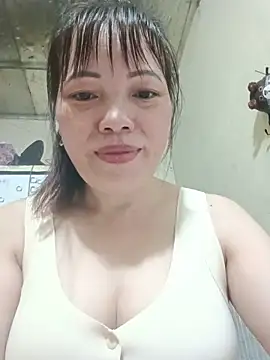 Snapshot of Sana-vn chatting on June 13, 3:43 pm Sana-vn online show from June 13, 3:43 pm