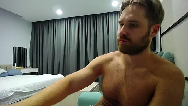 LorenzoLux online show from April 11, 7:51 pm