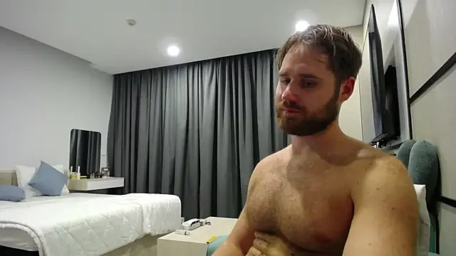 LorenzoLux online show from April 17, 12:41 pm