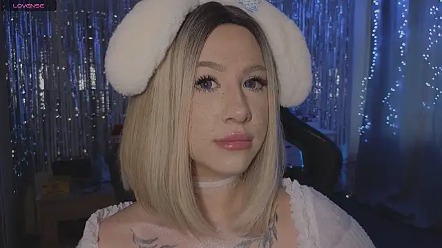 Necucubi02 online show from January 10, 5:53 am