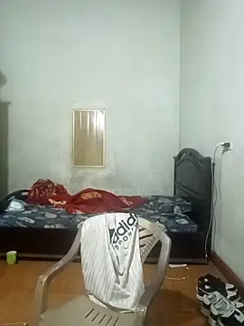 Hoangvan99997 online show from March 6, 12:34 pm