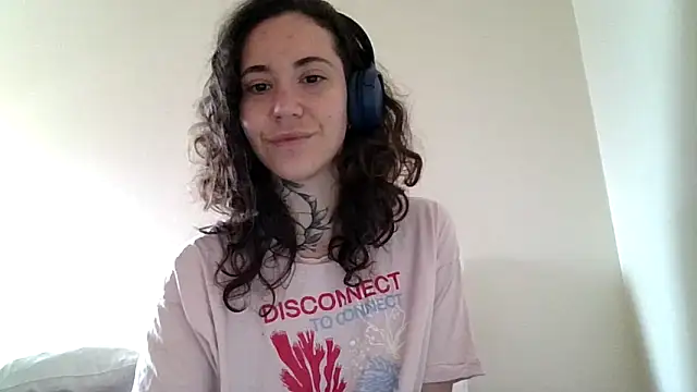 Dirty Pink online show from March 5, 9:38 am