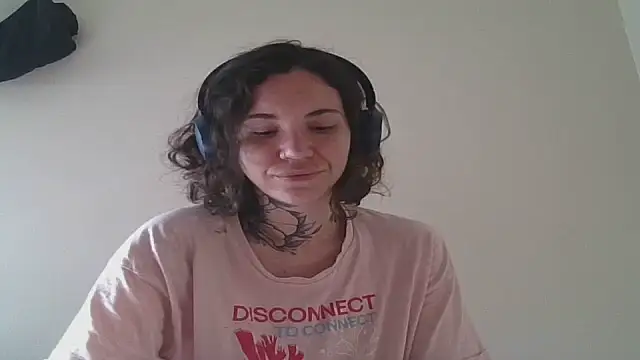 Dirty Pink online show from April 22, 8:50 am