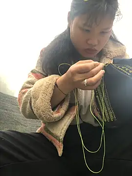 Minhkhue121 online show from February 22, 3:51 am