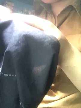 Minhkhue121 online show from March 7, 8:55 am