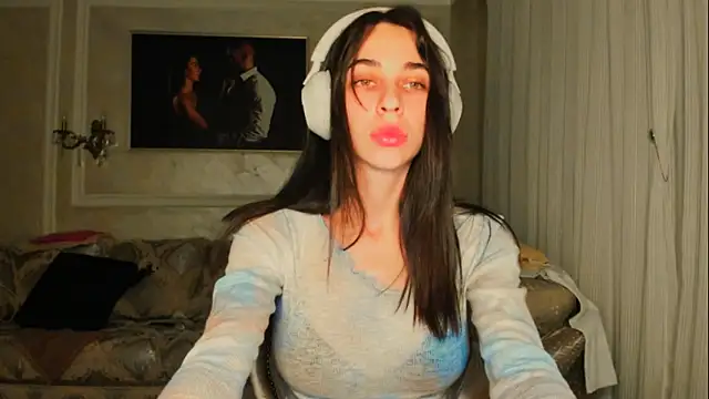 Judy  Hopps online show from March 21, 5:05 pm