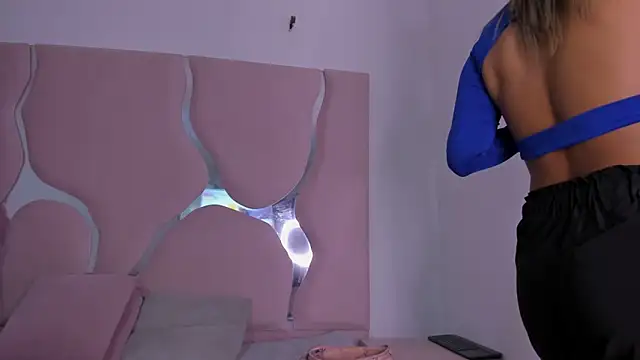 sharithasm online show from March 31, 8:31 pm