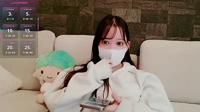 Mayu 000 online show from April 2, 12:14 pm