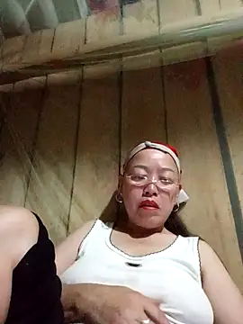 Agnes-baby online show from April 18, 3:05 pm