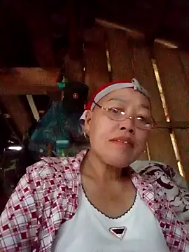 Agnes-baby online show from April 19, 10:25 am