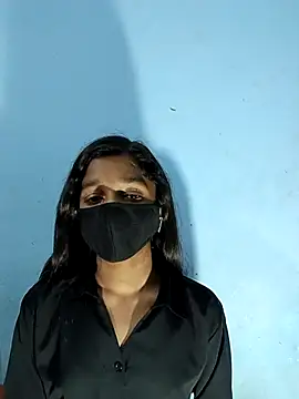 HotxAnamika online show from January 19, 10:08 am