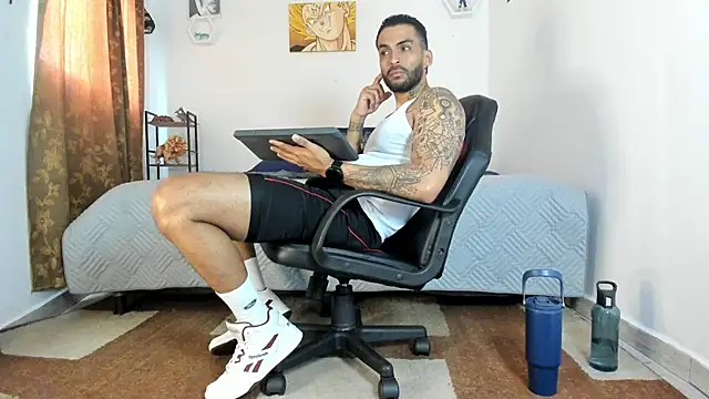 Yafir-Jafet online show from January 15, 7:28 pm