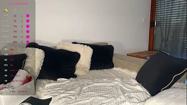 NatashaRedX online show from April 24, 9:12 am