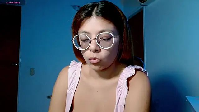 Princess Venus online show from April 26, 7:39 am