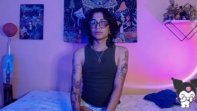 lovely mathew online show from January 14, 9:09 pm