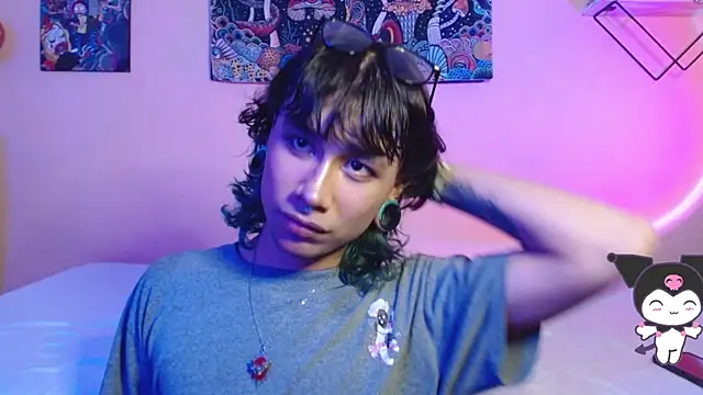 lovely mathew online show from January 17, 9:07 pm