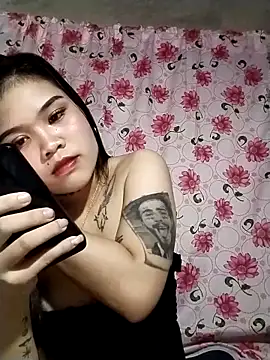 hotbabe69xx online show from February 11, 1:27 pm