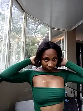 ExtraDoll online show from April 24, 7:22 am