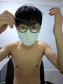 tinKKKKKKL online show from April 25, 11:35 am