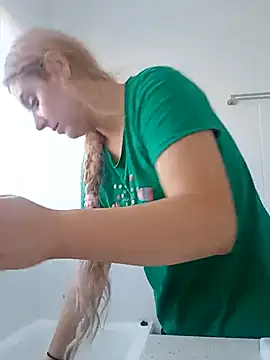 CUTEJESSBABE online show from July 10, 5:01 am
