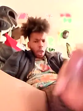 Corrall98 online show from April 5, 12:46 pm