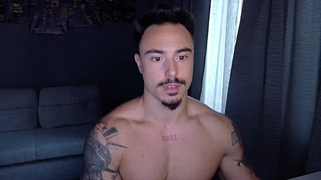 Master Lukas online show from April 21, 1:28 pm