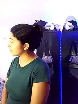 Zaira xxx online show from January 18, 1:31 am