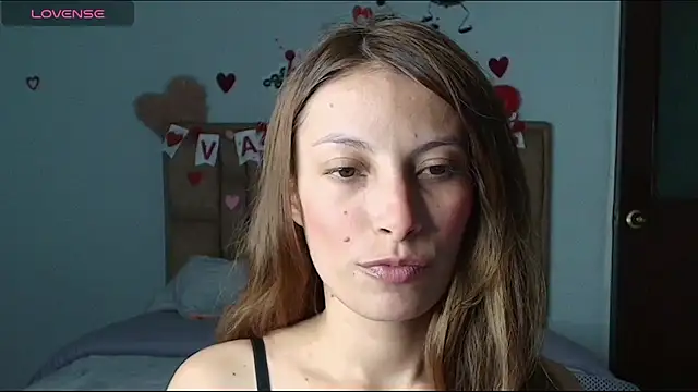 Sweet moon v  online show from February 14, 12:18 am