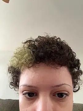 jojosbizarrelyf online show from February 25, 4:05 pm