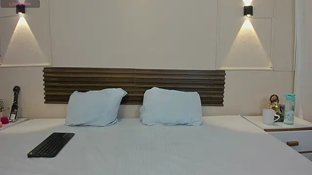 salome diamond online show from February 19, 6:59 pm