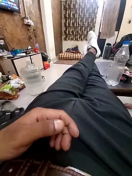 rohit16770 online show from April 20, 2:31 pm