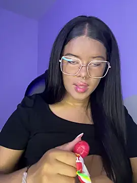 Snapshot of Antonella_03s chatting on April 26, 8:06 pm Antonella 03s online show from April 26, 8:06 pm