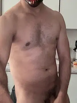 Snapshot of comings33 chatting on March 21, 2:42 pm comings33 online show from March 21, 2:42 pm