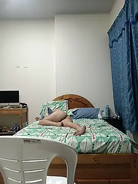 GL Naughty09 online show from April 27, 3:48 am