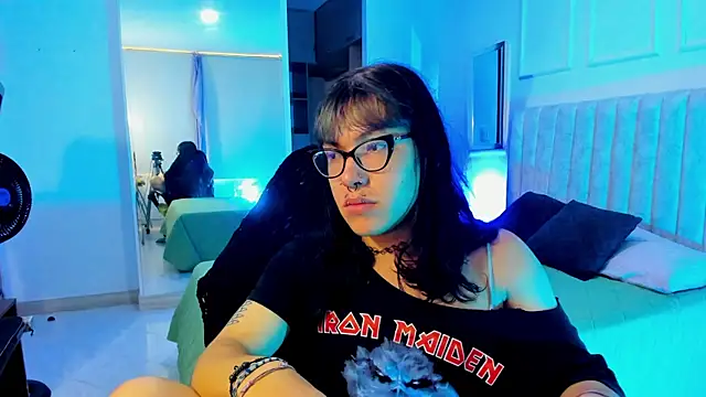 lilith ayanami online show from June 25, 11:59 am