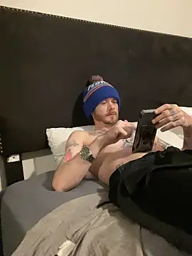 Snapshot of Nico2Nasty chatting on April 21, 6:12 pm Nico2Nasty online show from April 21, 6:12 pm