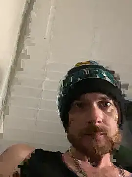 Snapshot of Nico2Nasty chatting on May 17, 1:58 am Nico2Nasty online show from May 17, 1:58 am
