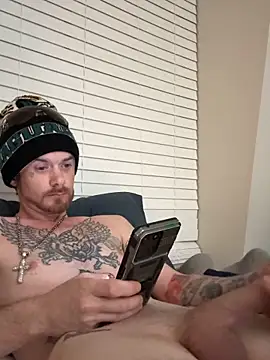 Snapshot of Nico2Nasty chatting on May 27, 1:57 am Nico2Nasty online show from May 27, 1:57 am