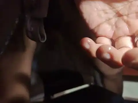 Love Sweat5 online show from January 12, 7:02 am