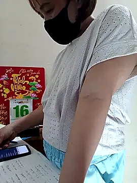 Lyna sexy24 online show from March 17, 10:07 am