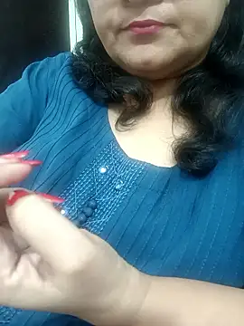 piryasharma005 online show from March 7, 7:44 pm